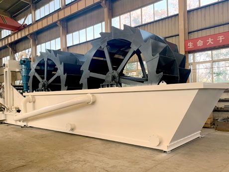 湖北十堰3000噸/天鵝卵石制砂生產(chǎn)線現(xiàn)場(chǎng)