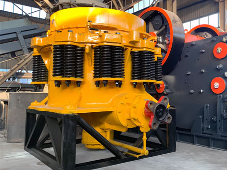 中意礦機(jī)銷往江蘇地區(qū)的時(shí)產(chǎn)200噸石灰石生產(chǎn)線