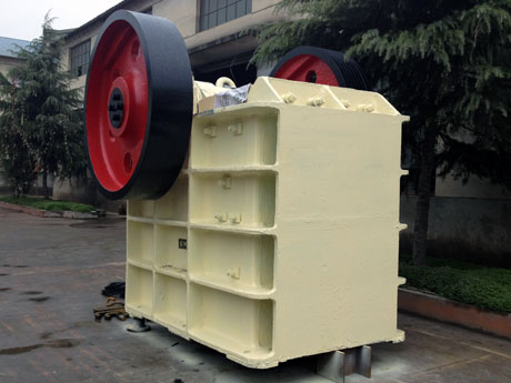 200噸/時(shí)花崗巖生產(chǎn)線安徽地區(qū)使用現(xiàn)場(chǎng)