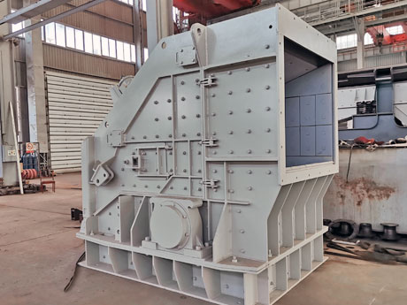 顎式破碎機(jī)、河卵石制砂線&mdash;&mdash;中意礦機(jī)